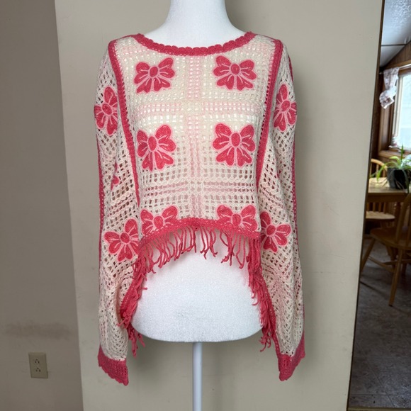 House of Harlow 1960 Sweaters - House of Harlow 1960 Cream Pink Coquette Crochet Bow Fringe Poncho Sweater OS